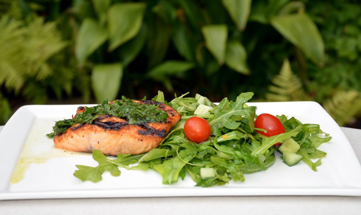 Grilled Salmon with Arugula Salad Recipe