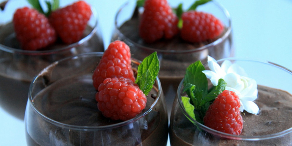 Rich, Dark Chocolate Mousse Recipe